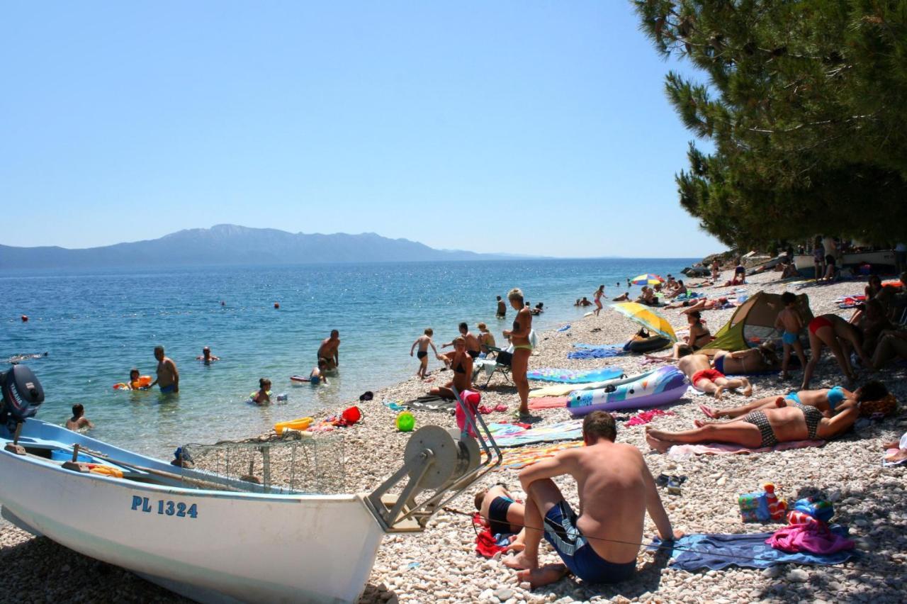 Apartments By The Sea Brist, Makarska - 11039 Екстер'єр фото